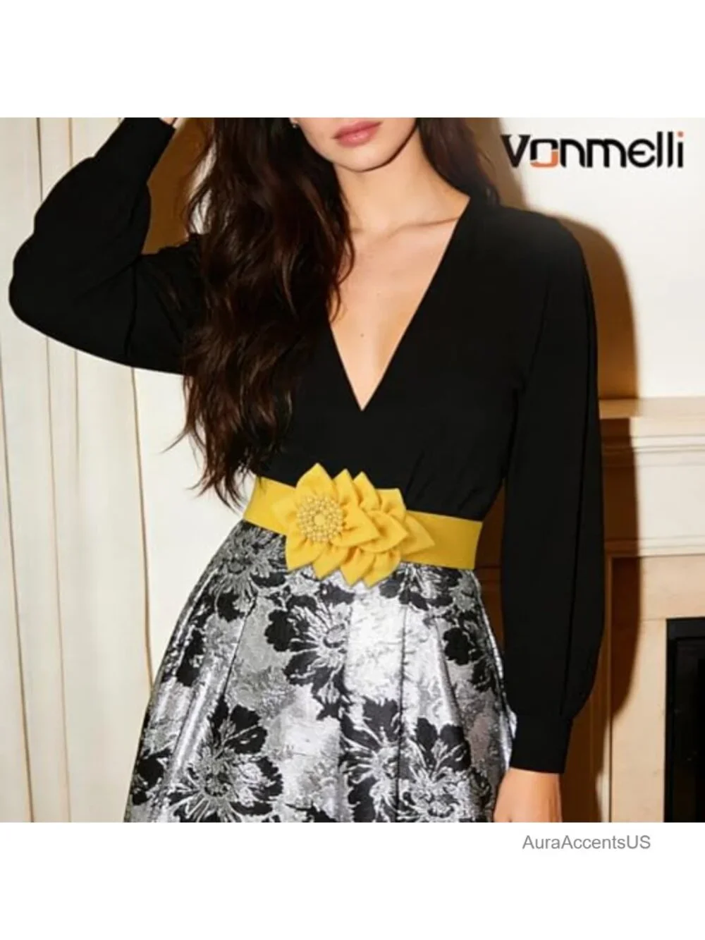 Wide Elastic Stretch Belt with Flower Pearl Decor Snap Closure